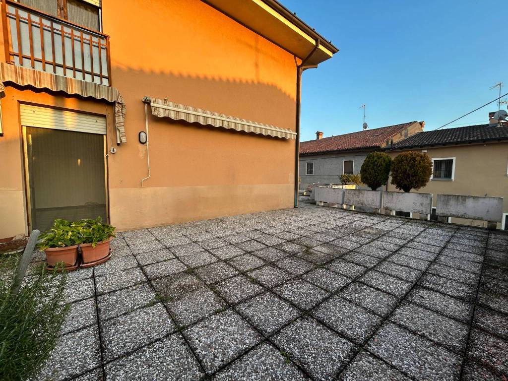 Appartamento a Rovato in Via Carera, 76 - Foto 3