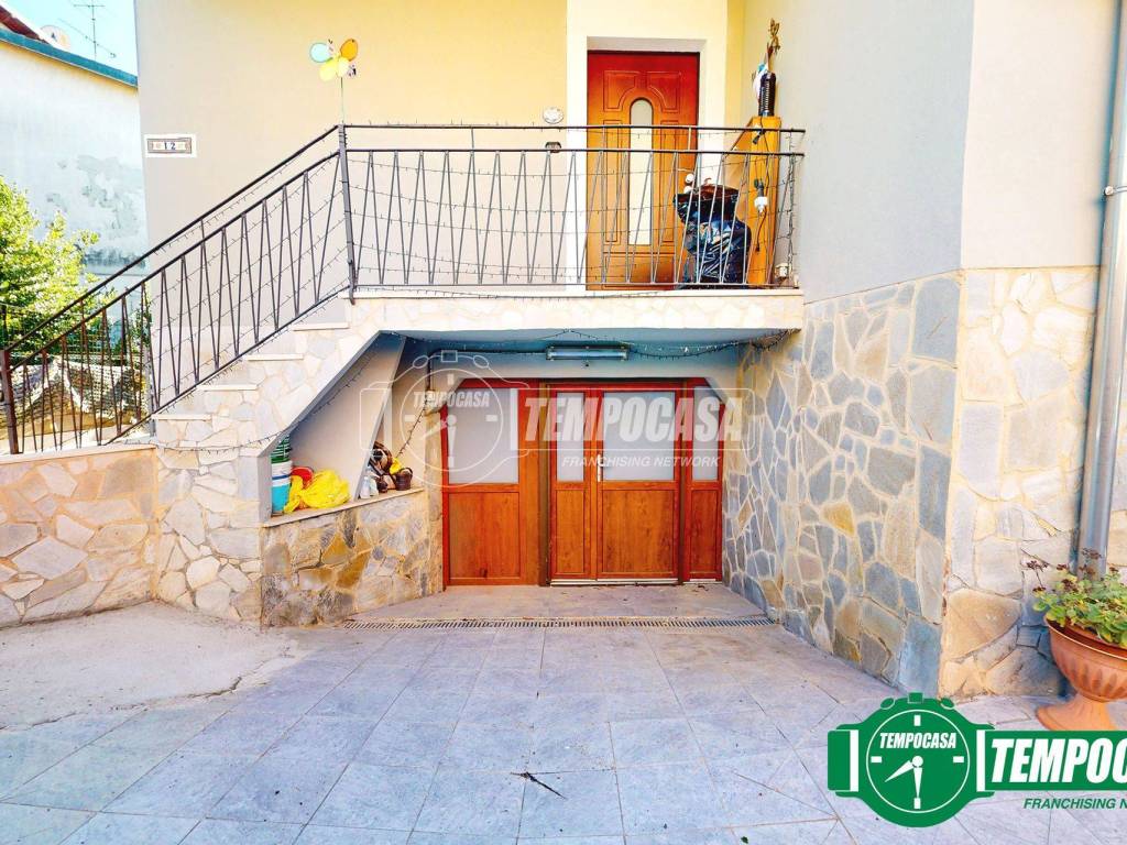 Villa a Valenza in Via Luigi Einaudi - Foto 2