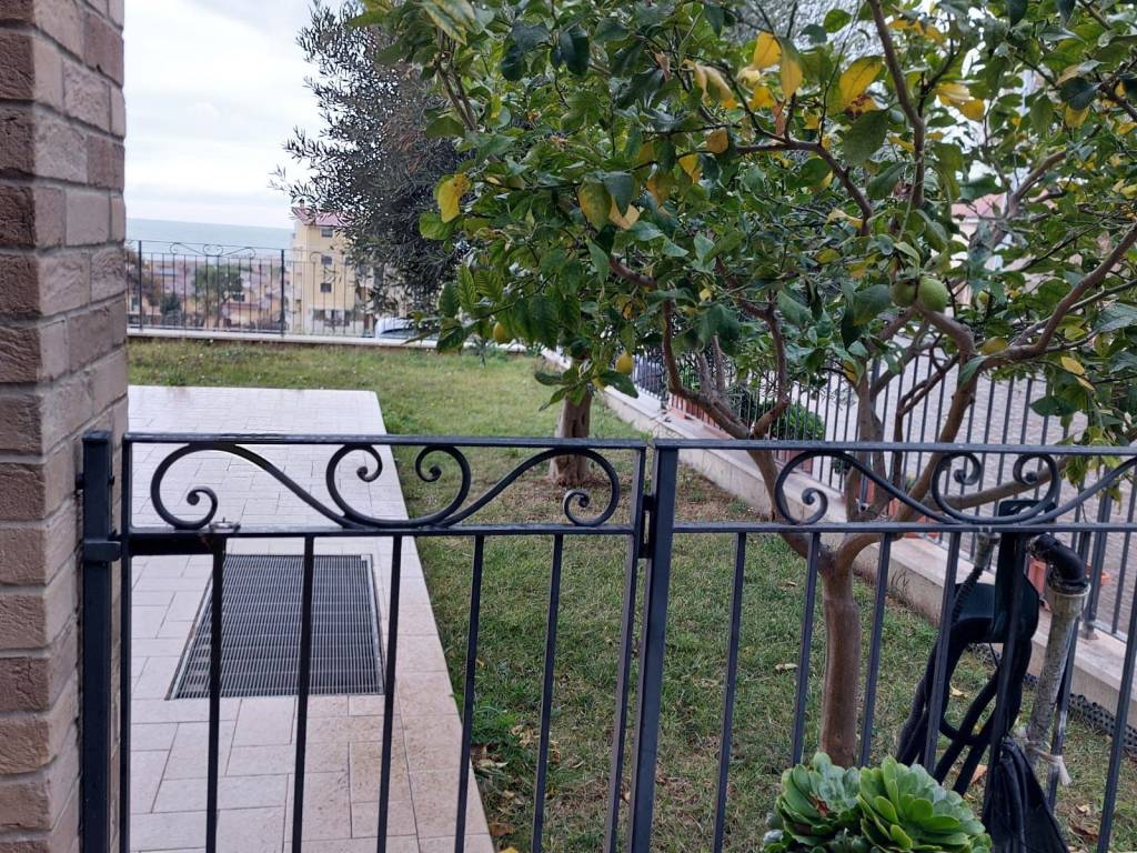 Appartamento a Civitanova marche in Via Marco Polo - Foto 5