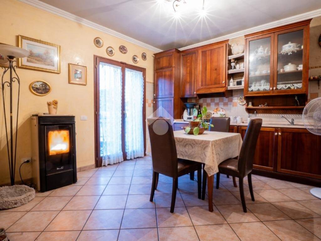Villa a Mentana in Via Formelluccio, 35 - Foto 3