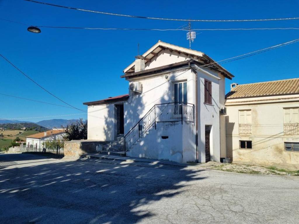 Rustico / casale a Atri in Contrada Villa Medoro, 10 - Foto 3