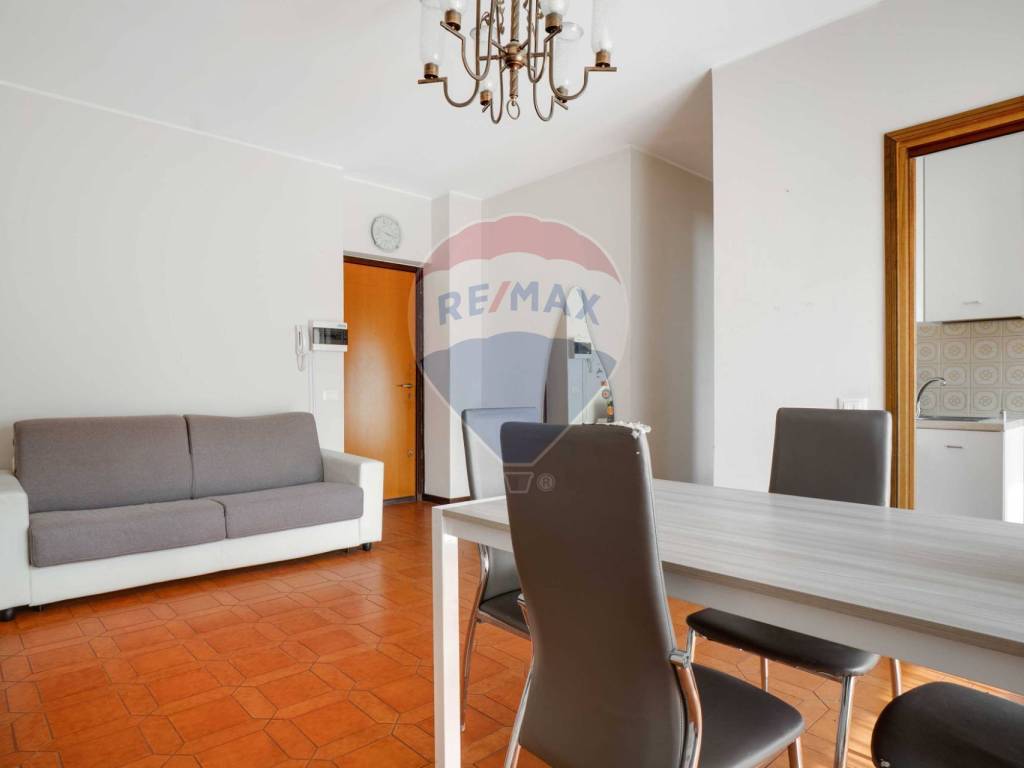 Appartamento a Busto arsizio in via Ferrer, 51 - Foto 4