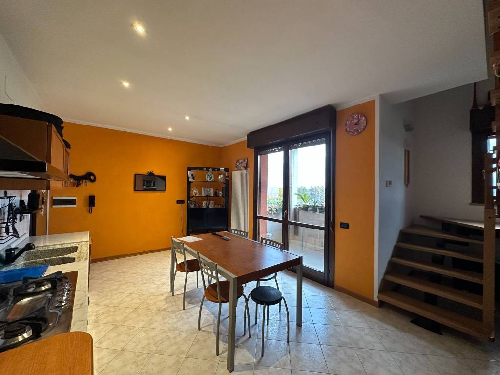 Appartamento a Massa lombarda in Via Ettore Ricci - Foto 2