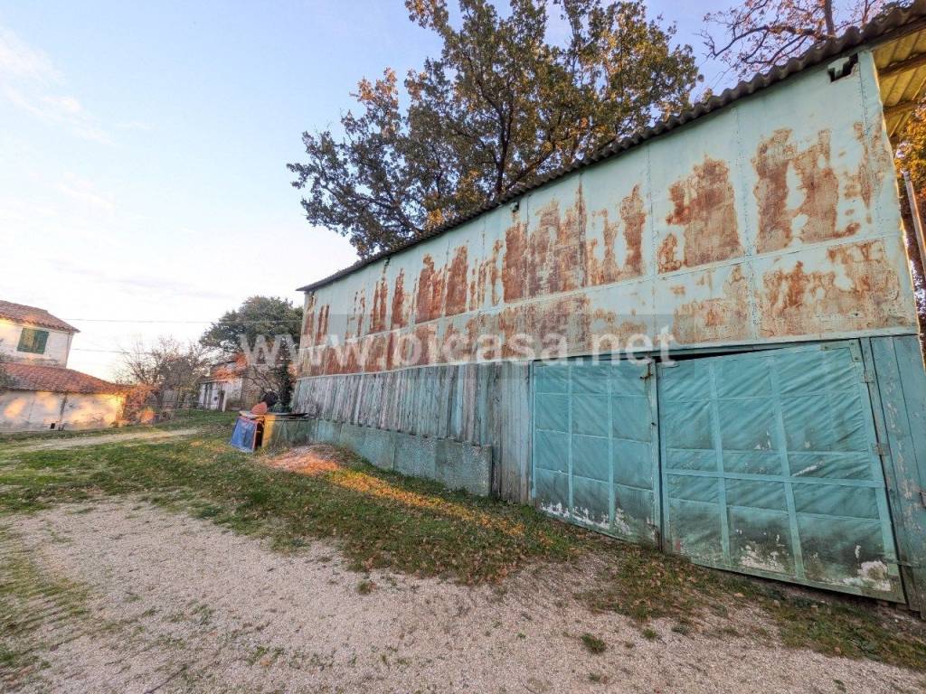 Rustico / casale a Pesaro - Foto 2