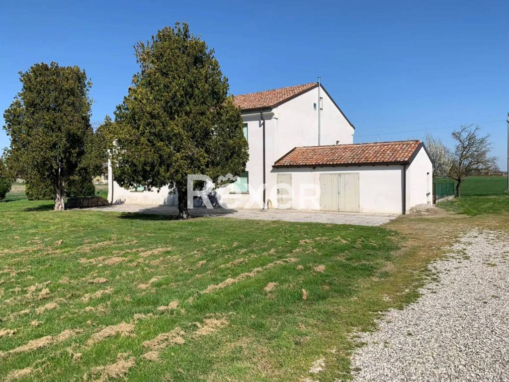 Casa indipendente a Sermide e felonica in Via Leonardo da Vinci - Foto 5
