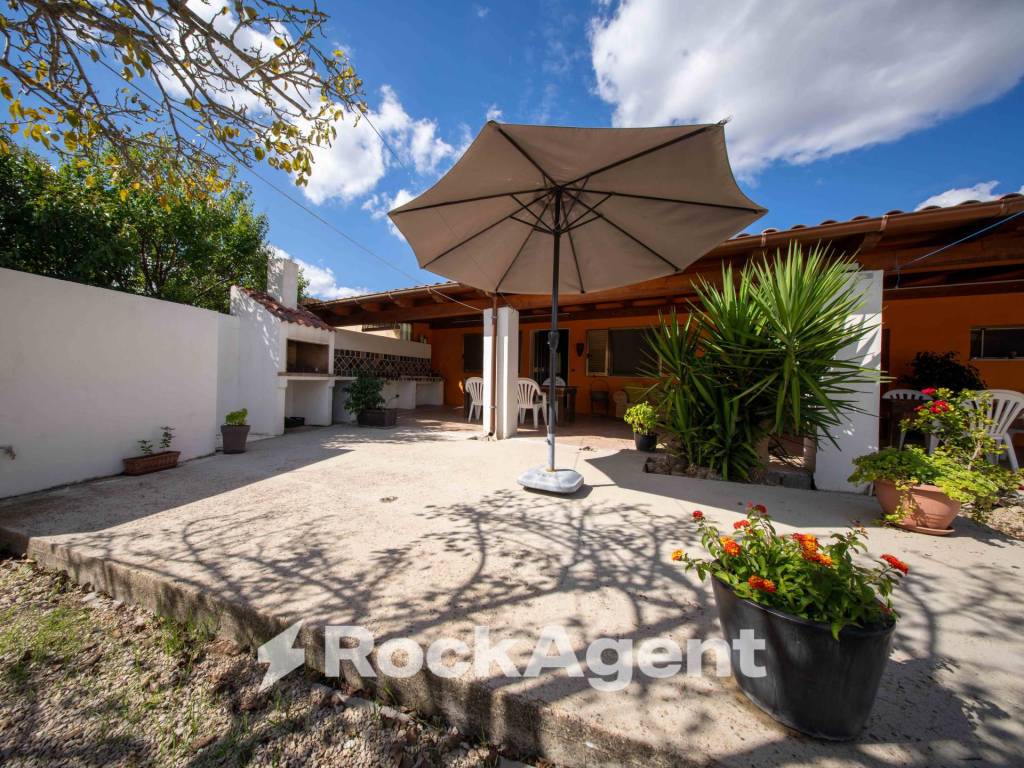 Villa a Sassari in Tottubella, SS, Italia - Foto 2