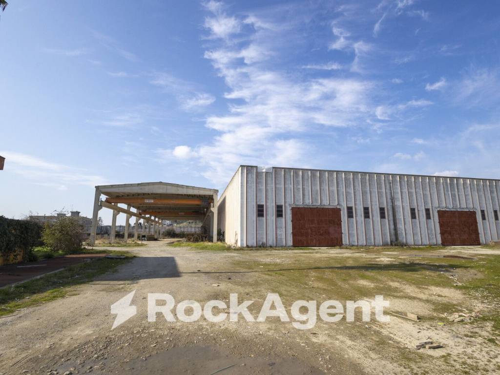 Immobile a Crotone in Strada Statale 107 Silana Crotonese - Foto 2