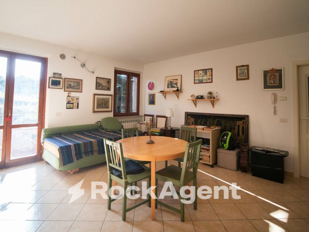 Appartamento a San costanzo in Via degli ulivi, 57 - Foto 5