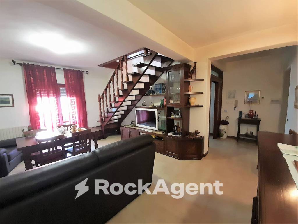 Appartamento a Acquapendente in Via del Carmine, 8 - Foto 2