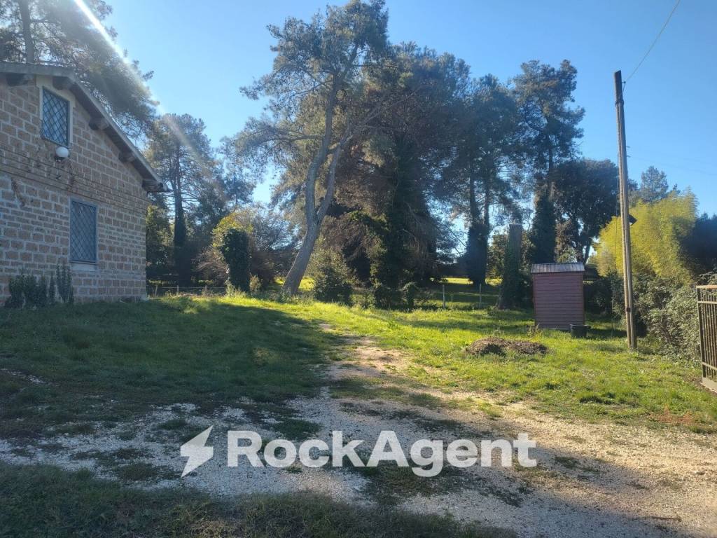 Villa a Nepi in Via dei Piani, 253 - Foto 5