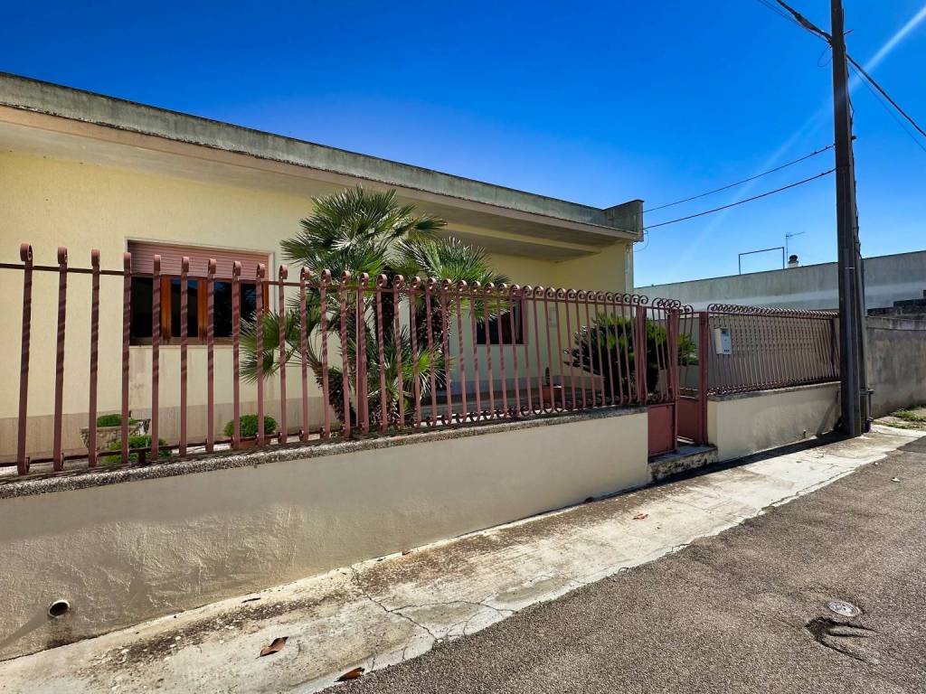 Casa indipendente a Sanarica in Via Monte Grappa, 10 - Foto 3