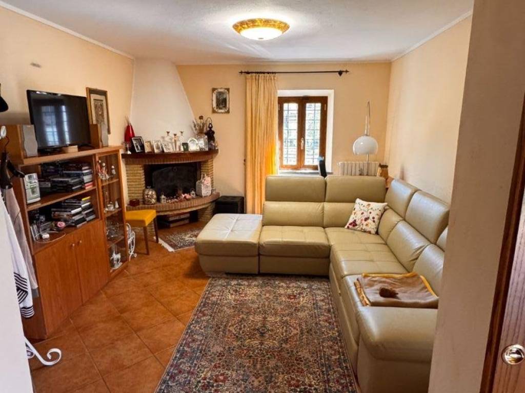 Casa indipendente a Monsummano terme in Via Chiesina Ponziani - Foto 2