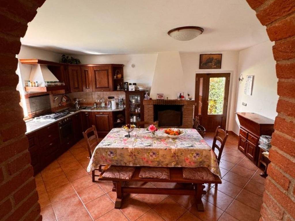 Casa indipendente a Monsummano terme in Via Chiesina Ponziani - Foto 5