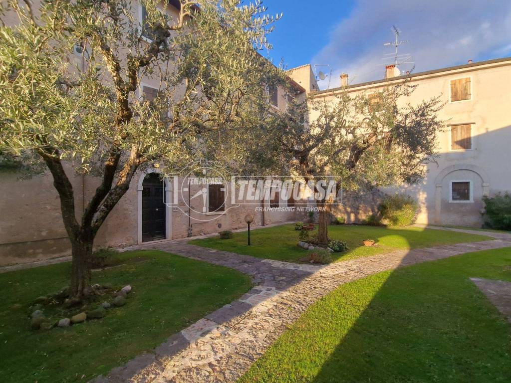 Appartamento a Costermano sul garda in Via Vittorio Veneto 12 - Foto 4