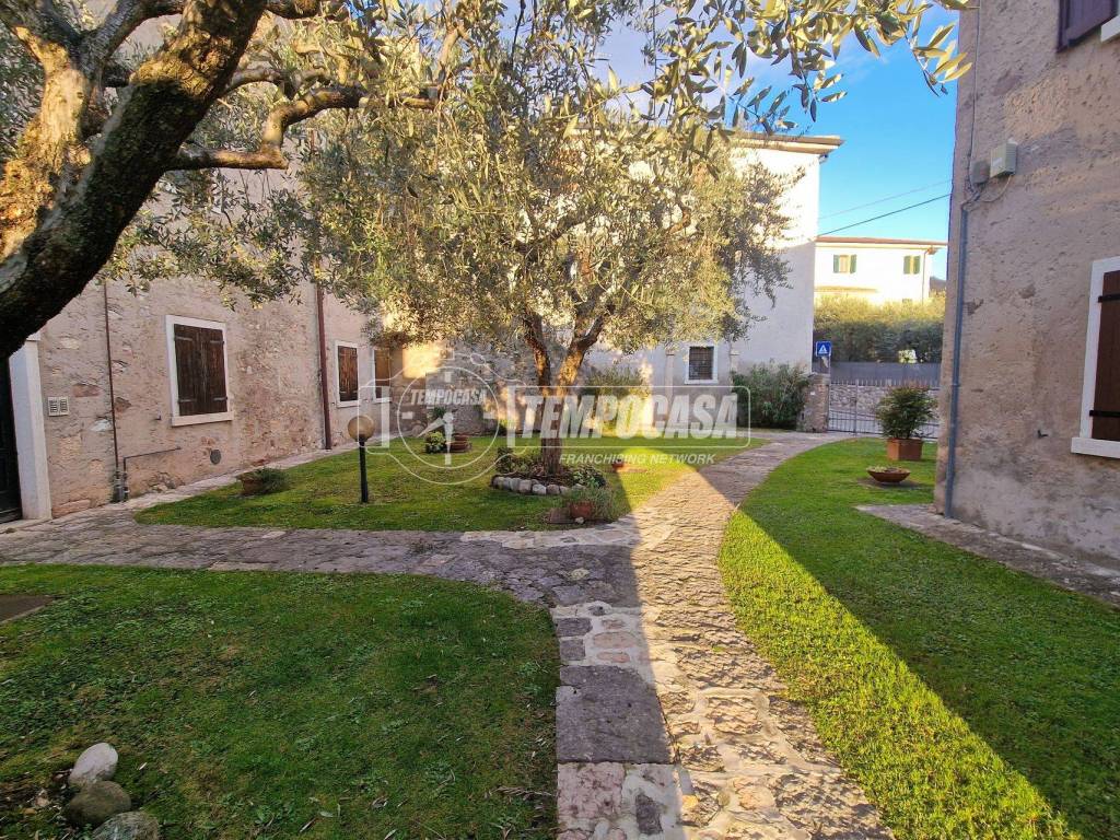 Appartamento a Costermano sul garda in Via Vittorio Veneto 12 - Foto 5