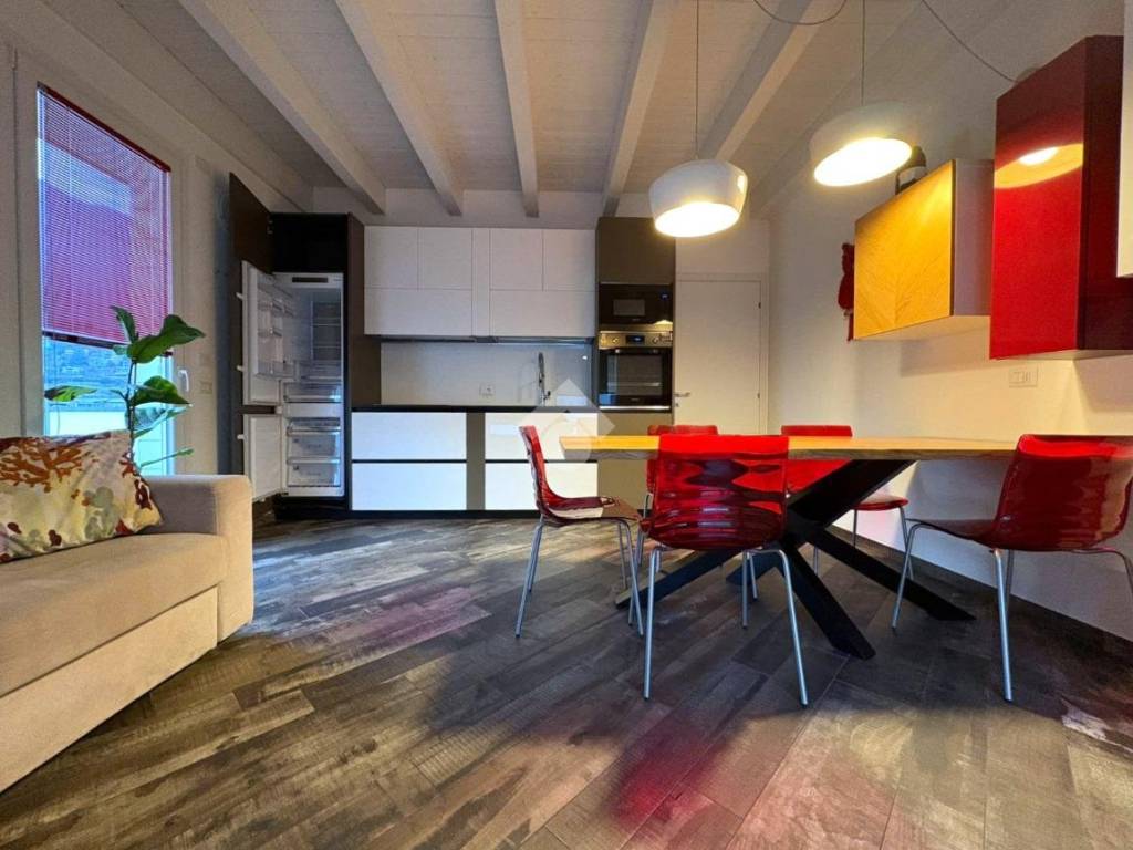 Appartamento a Sondrio in Via Teglio - Foto 3