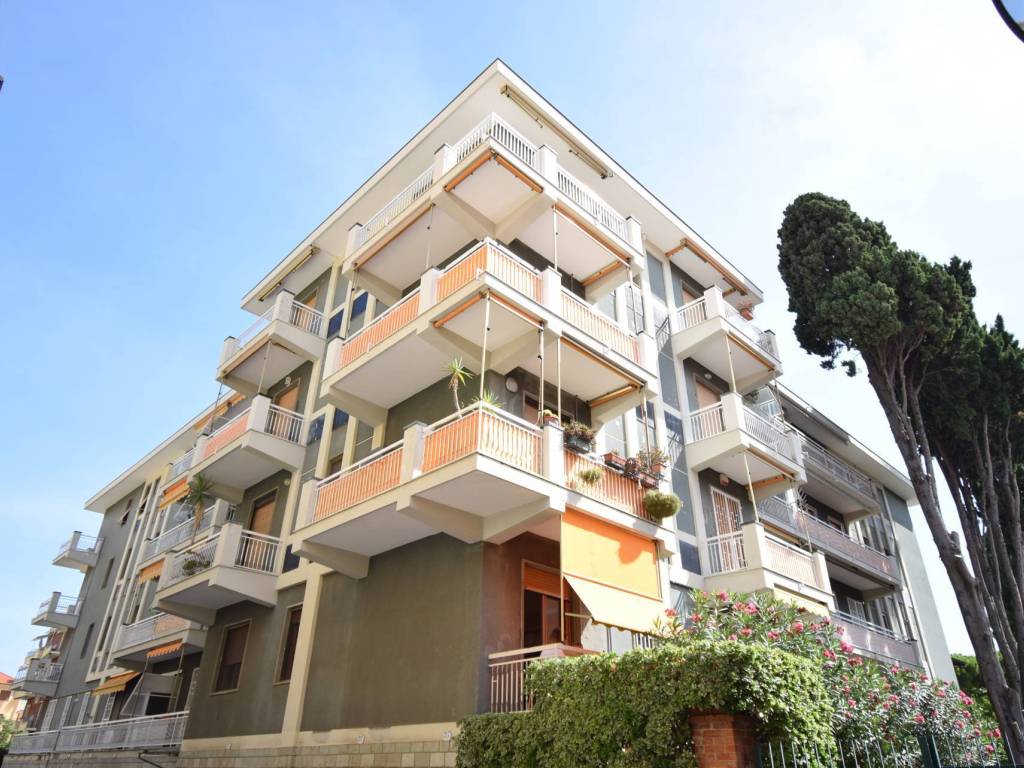 Appartamento a Diano marina in Corso Roma, 153 - Foto 3