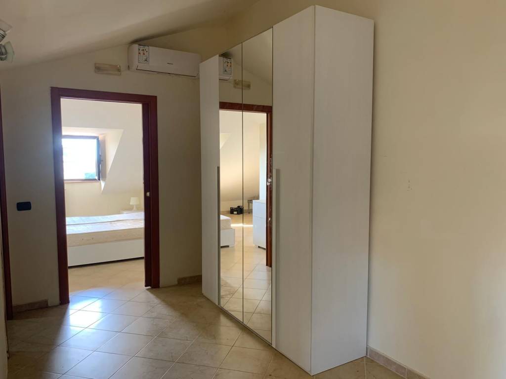 Attico / mansarda a San nicola la strada in Via Grotta, 102 - Foto 4