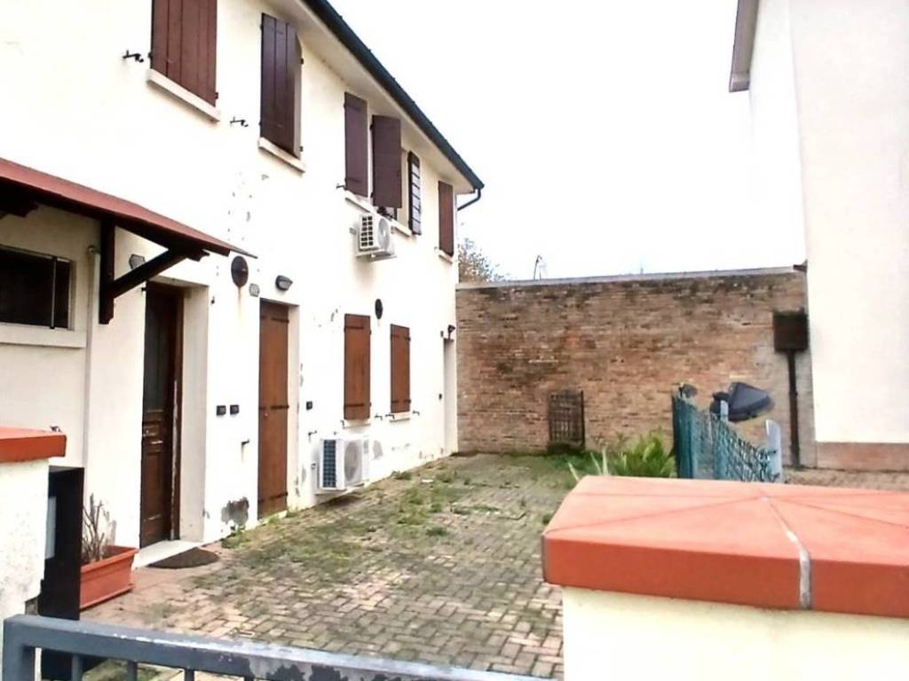 Appartamento a Ferrara in via piopponi - Foto 3