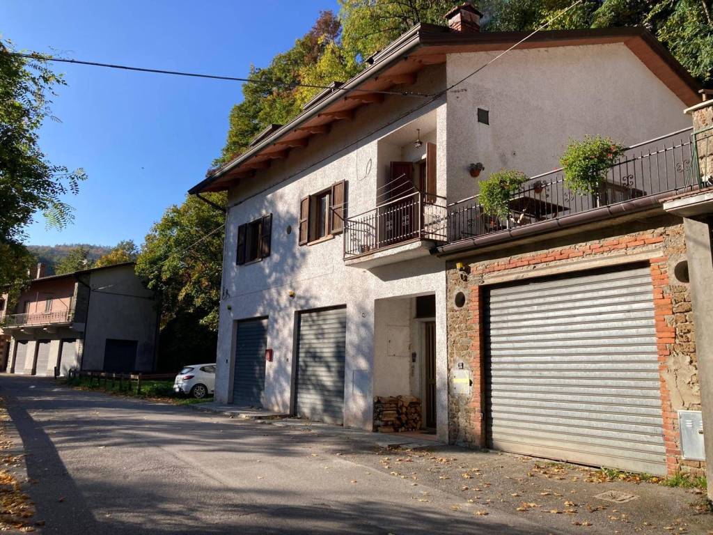 Appartamento a Poppi in VIA ARCHIANO BADIA BRATAGLIA, 18 - Foto 2
