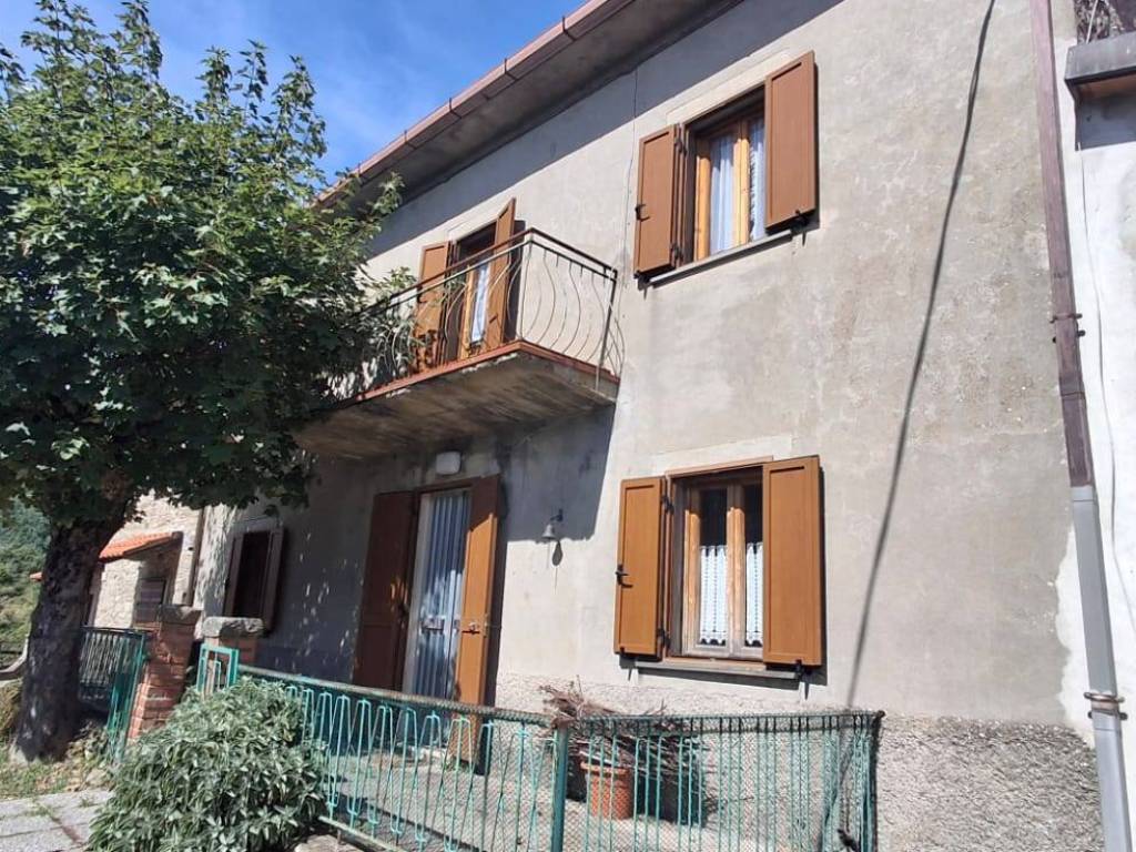 Appartamento a Chiusi della verna in LOC VAL DELLA META, 11 - Foto 3