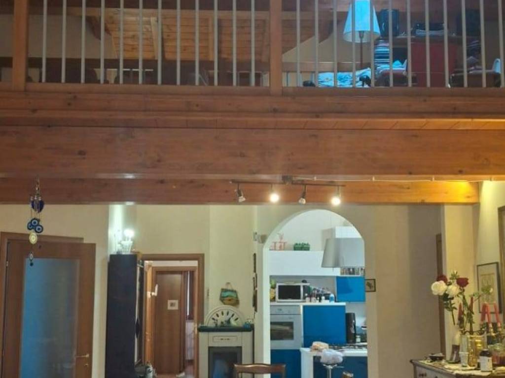 Casa indipendente a Poppi in VIA ARETINA VECCHIA - Foto 3
