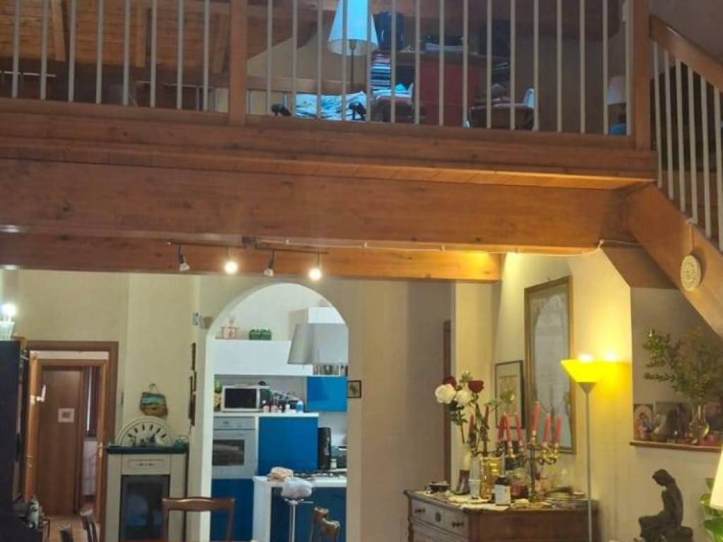 Casa indipendente a Poppi in VIA ARETINA VECCHIA - Foto 4