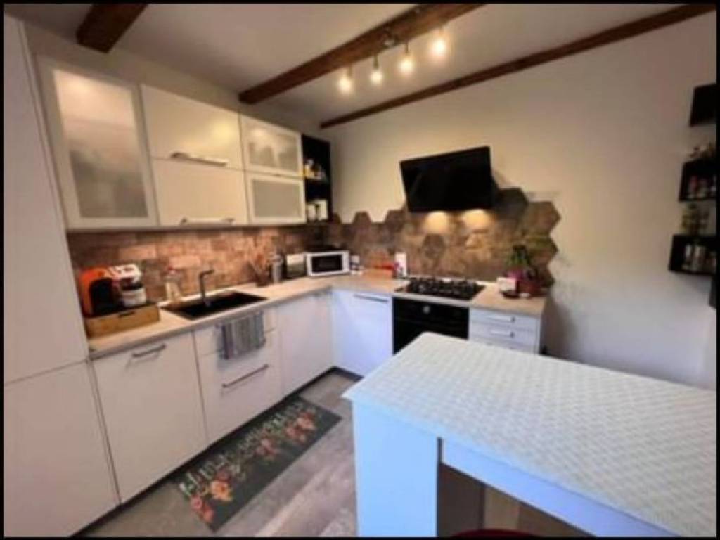 Appartamento a Poppi in VIA ARCHIANO, 16 - Foto 2