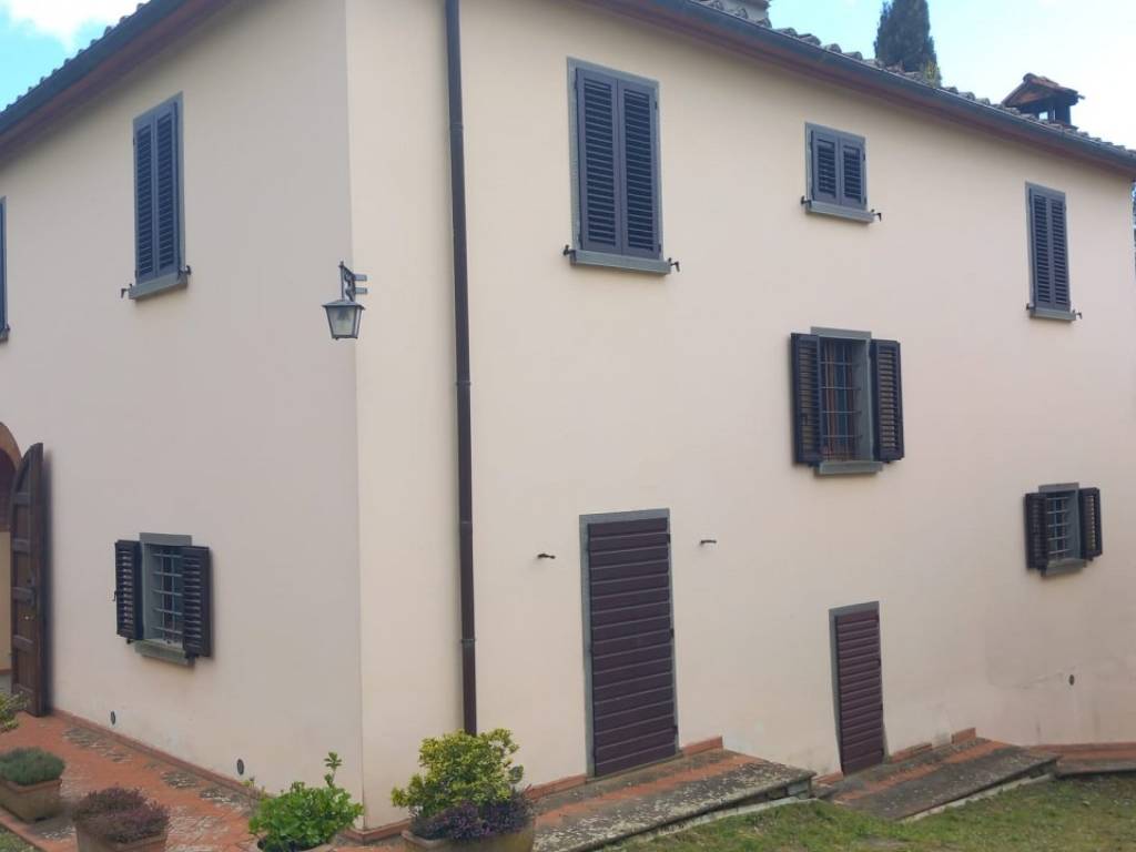 Villa a Subbiano in Loc. Sant'Angelo a Montegiovi, 13 - Foto 2