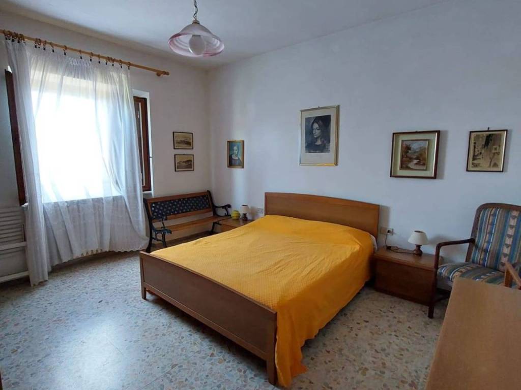 Casa indipendente a Chiusi della verna in VIA DELLA ROCCA, 1 - Foto 4