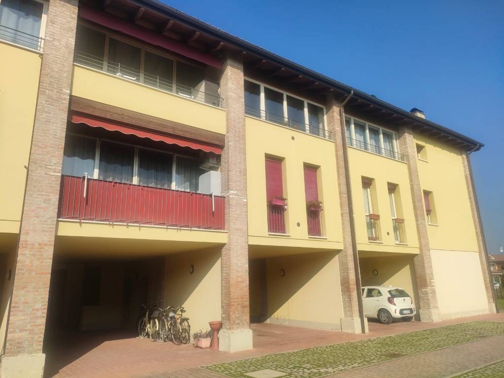 Appartamento a Terre del reno in Via Imperiale - Foto 2
