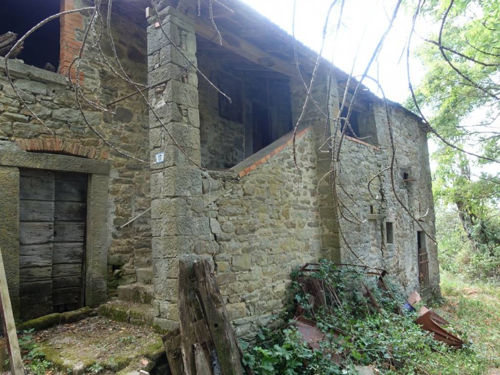 Villa a Chitignano in LOC. LORO - Foto 2