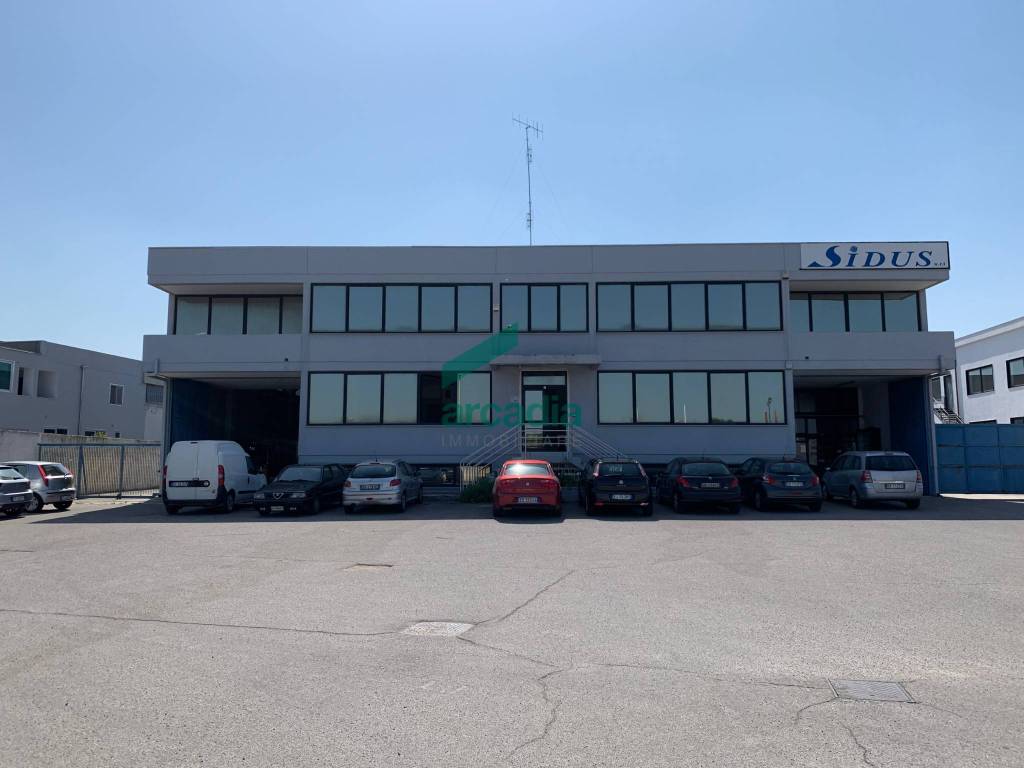 Immobile a Modugno in S.P. 231 - Foto 2