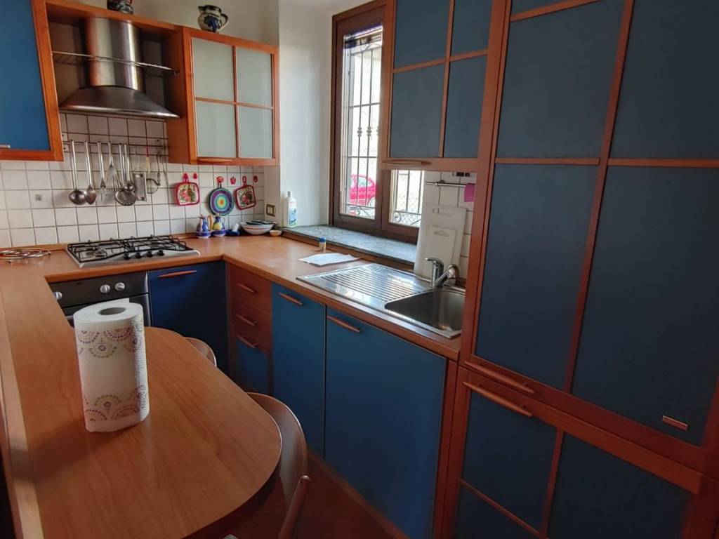 Appartamento a Gallarate in Via Edmondo De Amicis - Foto 5