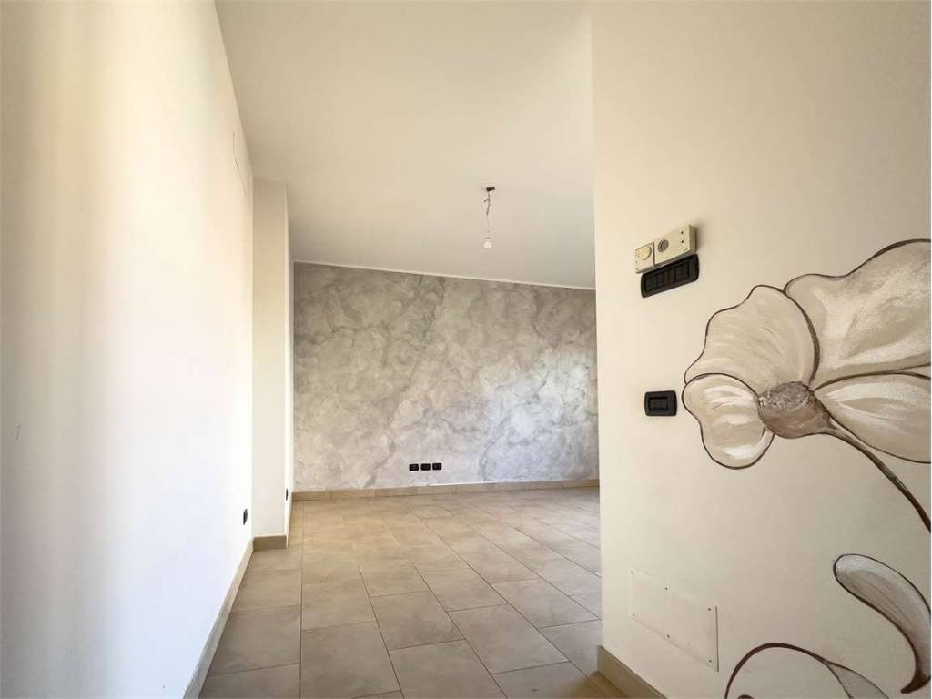 Appartamento a Somma lombardo in Via Visconti, 25 - Foto 4