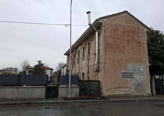 Casa indipendente a Busto arsizio in Via Rossini - Foto 2