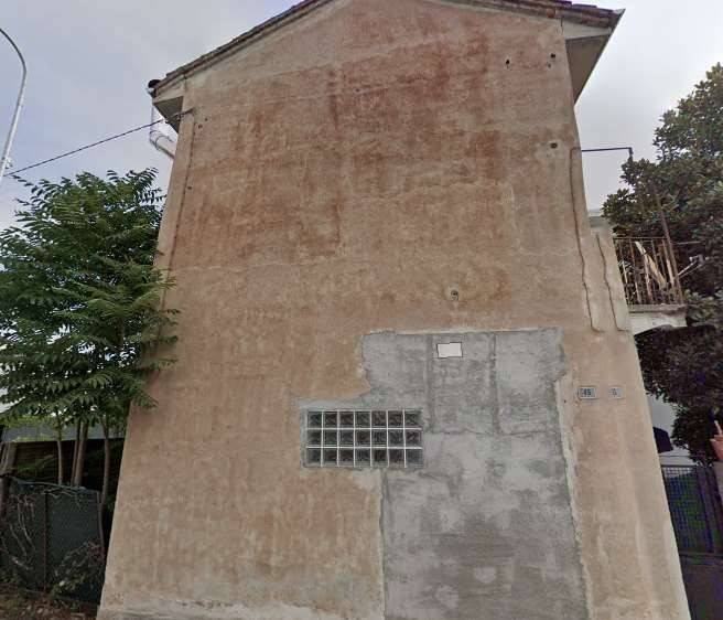 Casa indipendente a Busto arsizio in Via Rossini - Foto 4