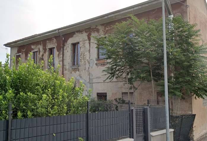 Casa indipendente a Busto arsizio in Via Rossini - Foto 5