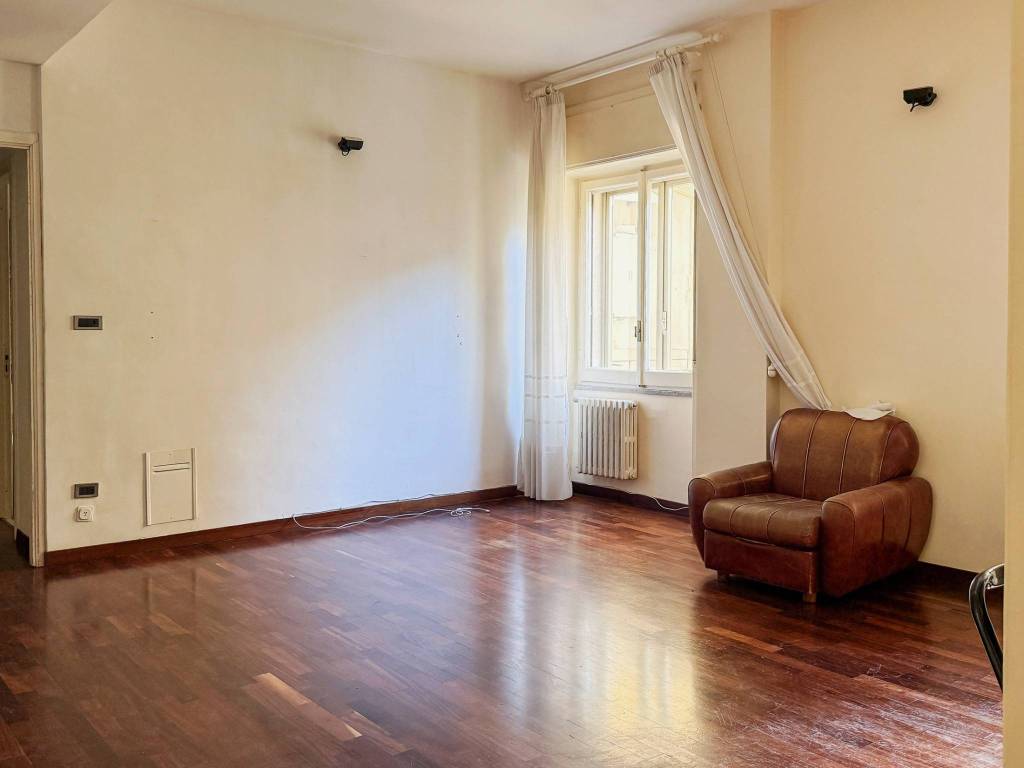 Appartamento a Salerno in Via Aurelio Nicolodi - Foto 5