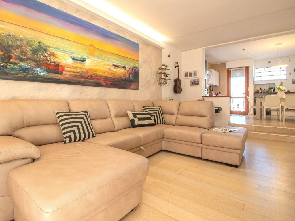 Villa a Ostra in Via G. Brodolini, 4 - Foto 2