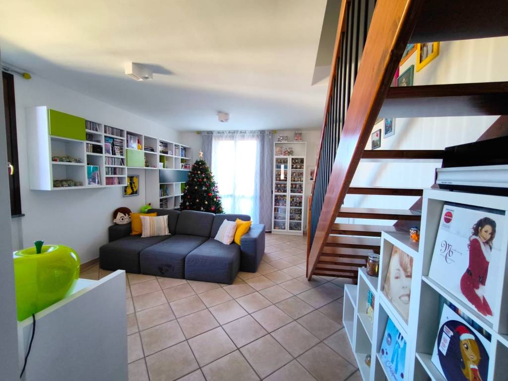 Appartamento a Ferno in Via Arno, 25 - Foto 4