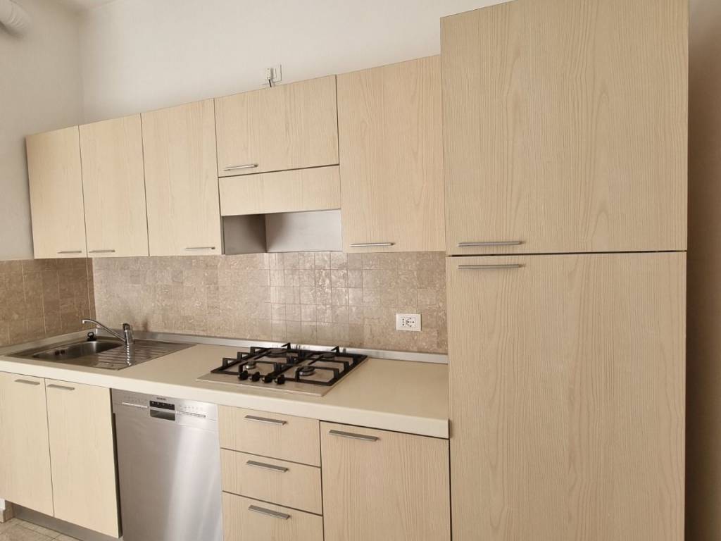 Appartamento a Verona in Via Luigia Poloni - Foto 3