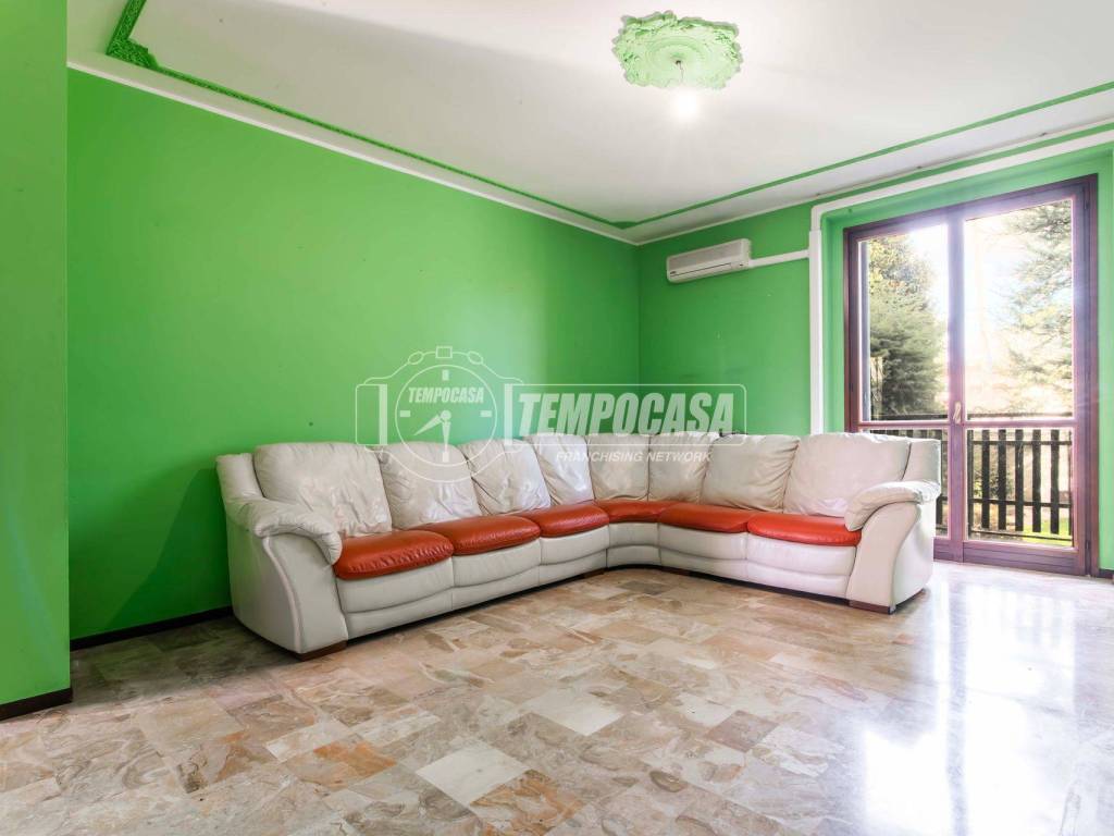 Appartamento a Locate varesino in Via Cristoforo Colombo - Foto 2