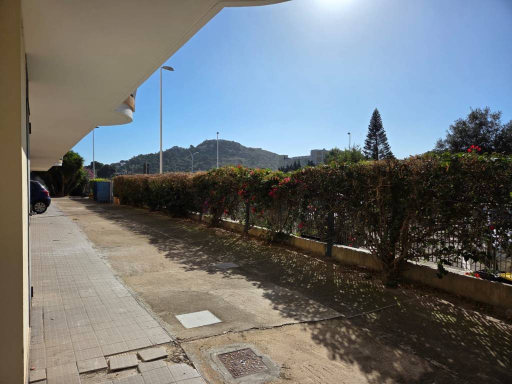 Appartamento a Cagliari in Via Renato Prunas, 3 - Foto 5
