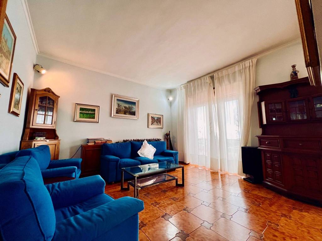 Appartamento a Genzano di roma in Via 25 Aprile - Foto 2