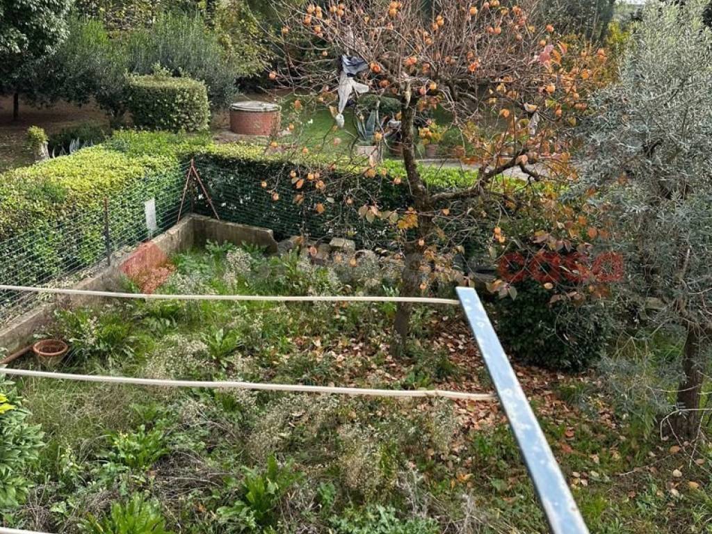 Villa a Campi bisenzio in Via Cetino - Foto 4