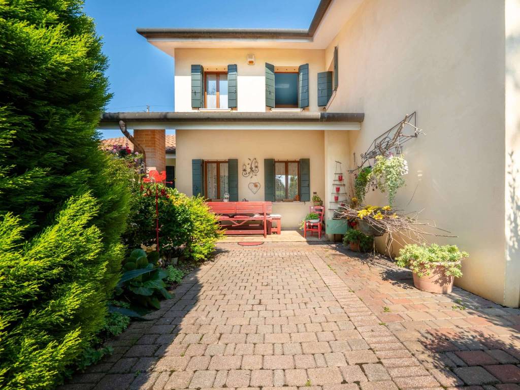 Casa indipendente a Oderzo in Via Le Basse 8-10 - Foto 5