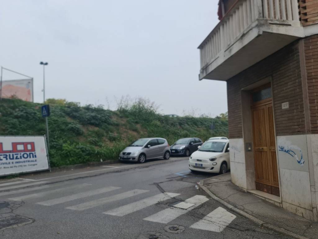 Box / garage a Ferrara in VIA CAMALEONTE 18 - Foto 5
