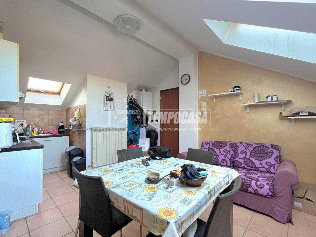 Appartamento a Nichelino in Via A. Monti - Foto 4