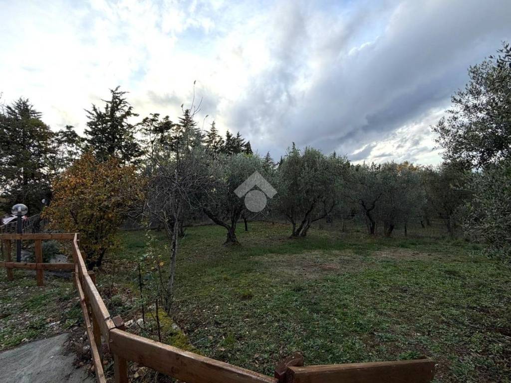 Villa a Viterbo in Strada Case Grandi - Foto 5